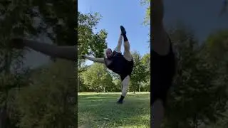 J&rsquo;aime la danse 🥰🥰😂😂 #drole #famille #rire #humour