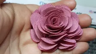 flores con molde de flor corazón/ con técnicas de joan carrera/@FLORES Y MÁS MAYRA