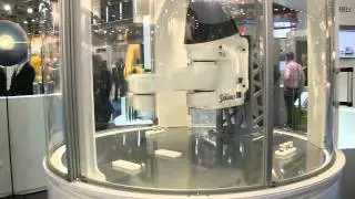 The fastest robot of the world from St&auml;ubli High Speed