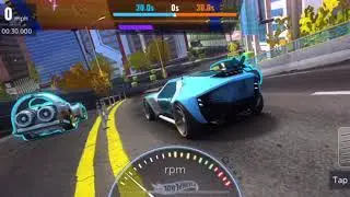 Playing Hot Wheels Infinite Loop App