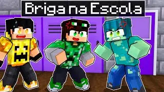 BRIGA de ALUNOS na ESCOLA DE MONSTROS no Minecraft