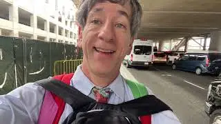 How to walk from the San Diego airport to downtown