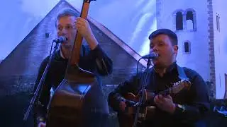 Žute dunje - Svirajte mi noćas tamburaši (Zlatni glas zlatne doline - Kaptol 2016.)