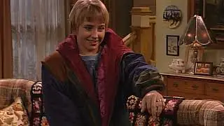 A Roseanne Christmas - Becky Gets Engaged