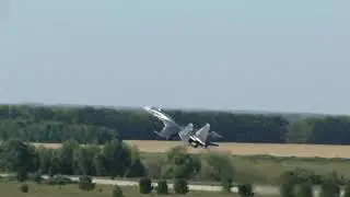 Sukhoi Su 35S 01 Russian Air Force Takeoff RWY25 UNNT