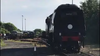 Trains at bury Bolton street (jubilee weekend)