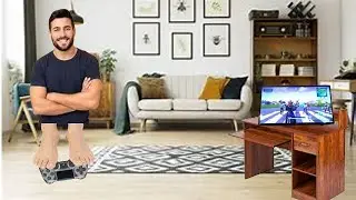 playing Fortnite with my feet