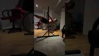 We grinding 🔋 #frontlevertraining #frontlever #calisthenics #motivation