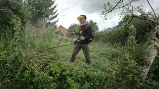 Stihl fs411 c-em versus long overgrown grass, weeds and shrubbery @Toms-trips