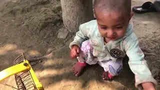 Muyaz solar panel diye fan chalay #viralvideo #viralvideoシ #viralvideo #comedyvideos 