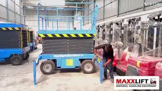 HYDRAULIC SCISSOR LIFT