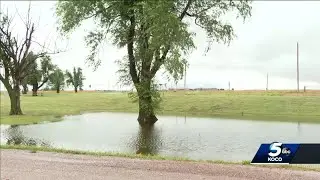 Heavy rain in Oklahoma causes accidents, flooded roadways