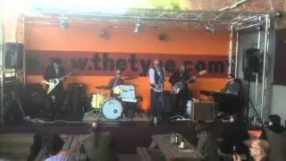 Lounge Lizards at the Tyne Bar