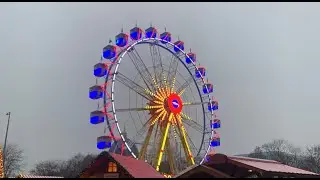 Berlin ChristMarkt - Ada menara tertinggi di Berlin, sampai ketutup awan