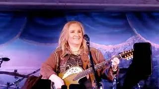Come To My Window - Melissa Etheridge (Live at Gruene Hall) 2019