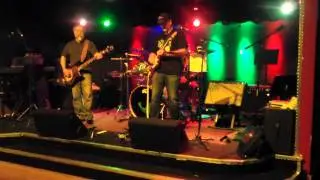 The Batrays Surf Band - Outa Limits The Marketts Cover