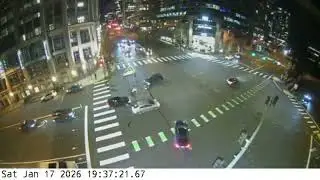 Seattle: Bad Driver Runs Red Light With Predictable Results 