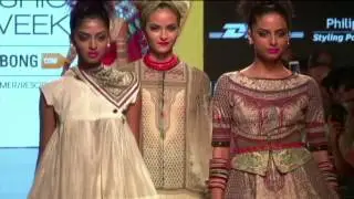 Chitrangada Singh walk at LFW 2015
