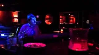 Sopranos Piano Bar, St. Maarten. Spencer Read - Hallelujah