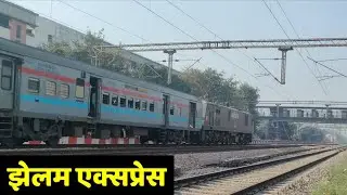 Es train ko sab train pichhe kar deti he || Jhelum Express Running on the Track Going to jammu tawi 