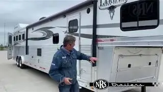 NRS Trailers - 2016 Lakota Bighorn 4 Horse 17' Living Quarters Trailer with Super Slide