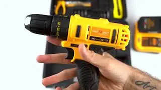 Trusa bormasina KraftRoyal, 2 acumulatori, 3 moduri selectabile, incarcator si 30 accesorii