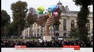 Jeff Koons: 'Bouquet of Tulips' unveiled in Paris (France) - BBC News - 4th October 2019