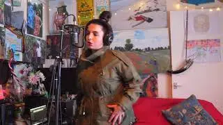 Tina Rizzle- Revolutionary (Freestyle)