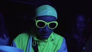 Yung Tug - B*tch Are You Dumb (Official Music Video)