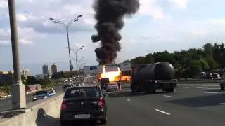 МКАД 13 июля. Рвутся баллоны с газом
