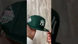 New York Yankees 1999 World Series New Era 59Fifty Fitted Hat Dark Green Pink Under Brim