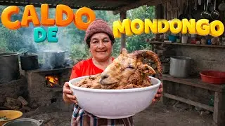 HOY SE COME CALDO DE MONDONGO  | Señora Marianita