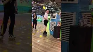 Short film entertainment fun roller skating video every day #116