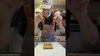 Peanut Butter Bacon Raisin Bread Sammich