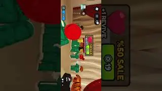 I am playing Roblox 🤩🤩