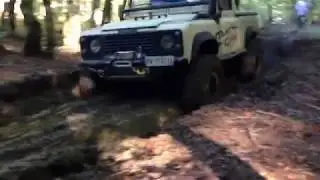 MultiCar4x4 - land rover defender terreno fangoso - Mud off-road