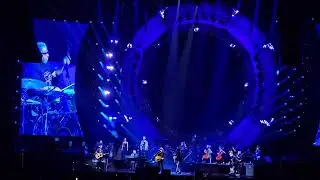 E L O -Cant Get It Out Of My Head  - MSG 9  17 24