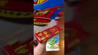 Hot Wheels. 2017 HW Rescue mini collection - 8. H2GO. Color Variations