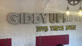 Servicescape on Howdy Islamabad