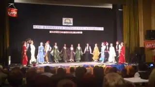 Folklorna sekcija gimnazije 