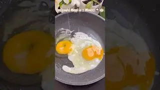 Egg Loaded Maggi in 5 min 🍳🍜 #shorts #egg #maggi #eggmaggie #quickrecipe #cooking