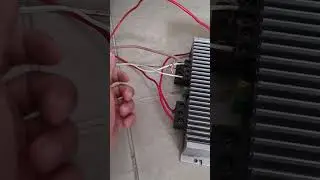 Автомобильный усилитель Ice Power мощностью 1200 Вт и сабвуфер в моем доме