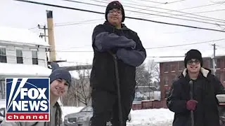 Teens help more than 30 neighbors shovel snow after storm