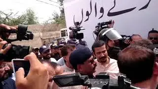 MQM's protest the election office