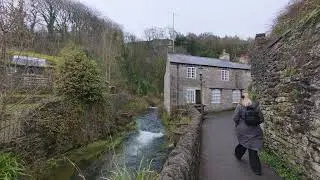A short stop at the beautiful village of Castleton