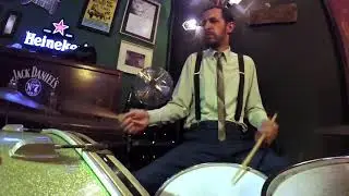 Crazy Blues Drumming - Leandro Cavera