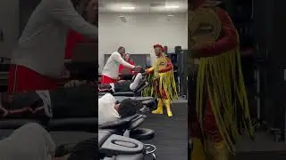 Damian Lillard dressed up as RANDY SAVAGE