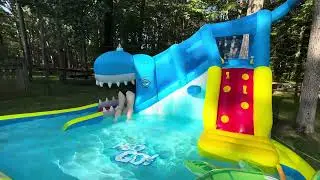 Lyra and Mommy play in the Whale Pool