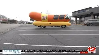 Hotdog on Wheels Bring Smiles