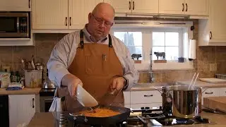 Pasta all'Amatriciana: Cooking at the Carriage House
